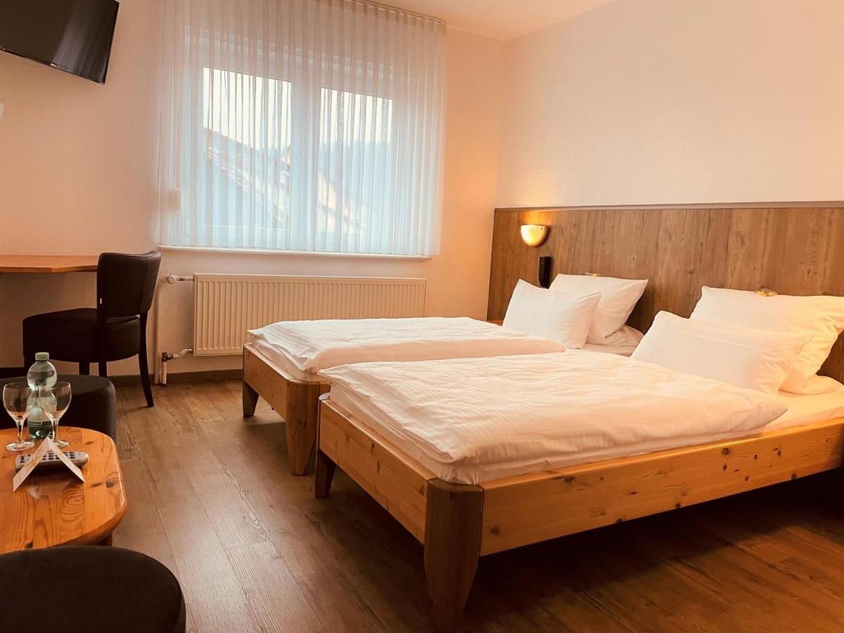 Hotel Orthwein -Kostenfreie Parkplaetze- 콜베 외부 사진